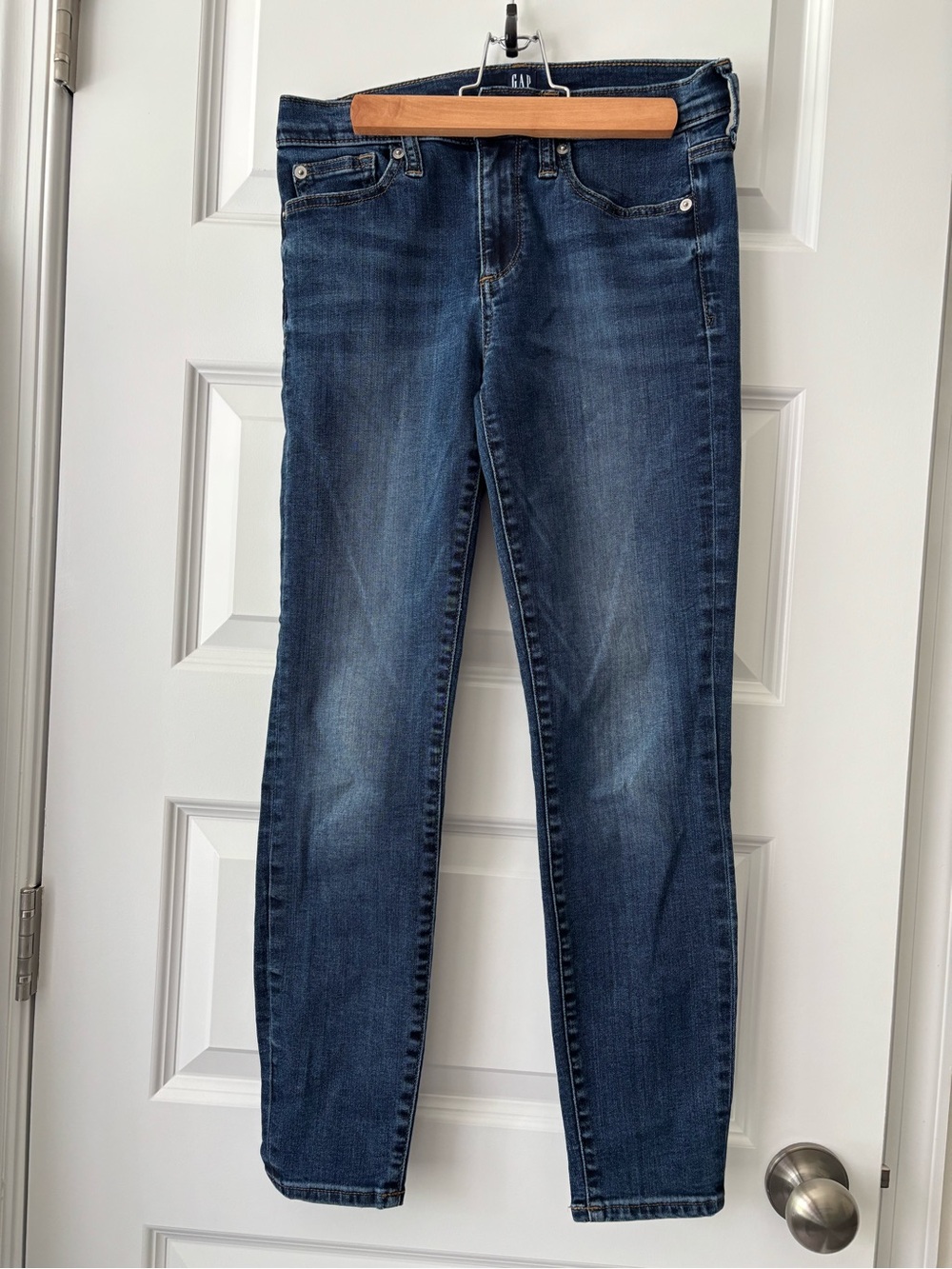 Gap Size 27 Regular True Skinny Blue Jeans